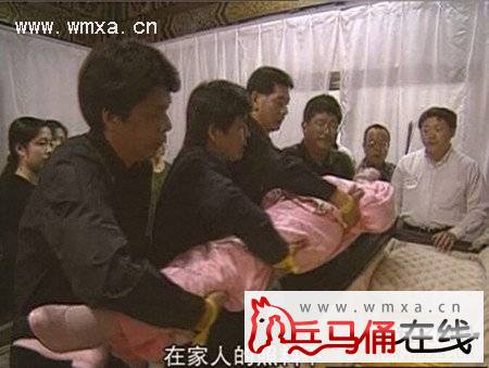 邓丽君死亡真相:吸毒是无稽之谈 邓丽君死亡验尸现场照片曝光