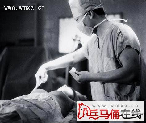 �赸�ҽ���������Ů ���Ǳ���ǰ����Ƭ�Ա�