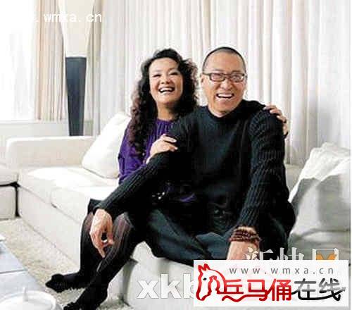 ��С�Ƶ�ǰ�޺�Ů�������ع� ��С�������Ϊʲô�����������