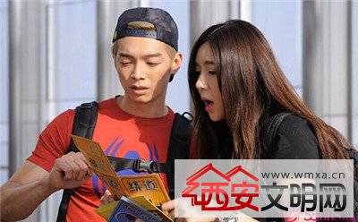 辰亦儒 周韦彤 是什么关系 辰亦儒个人资料简介