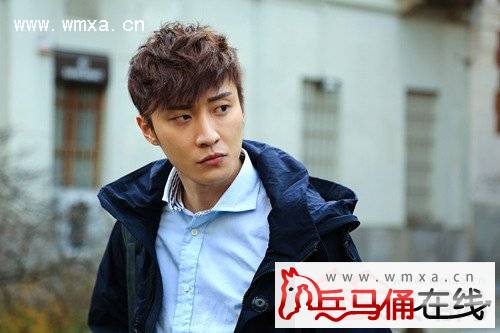 �����������һ������ ����˫����������ͨ��Ů���Ѷ�������