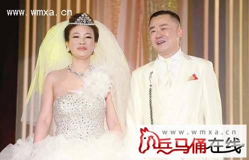 周立波被曝爱炫富 娶富豪老婆胡洁资产身价揭