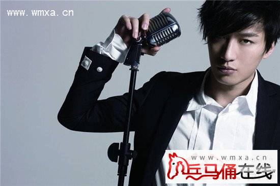 �����������һ������ ����˫����������ͨ��Ů���Ѷ�������