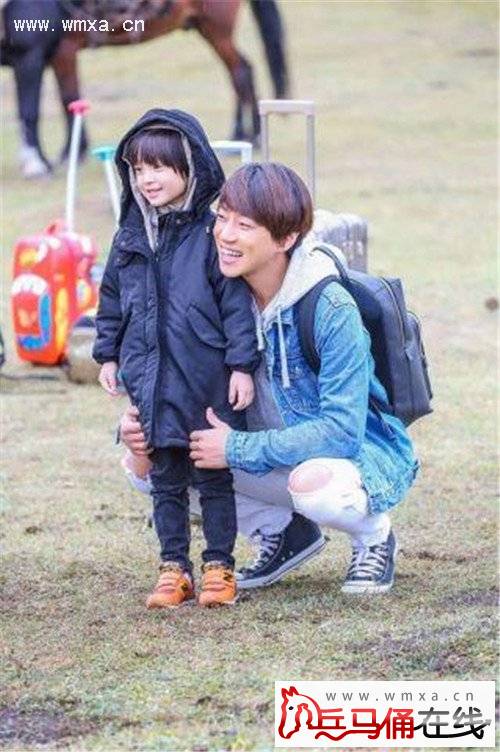 爸爸4黄致列下车疑因限韩令 向华强儿子向佐接