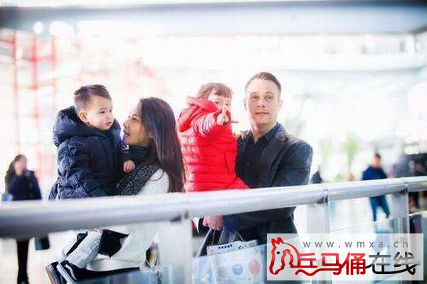 马雅舒复出参加妈妈是超人第二季 马雅舒混血儿女近照曝光