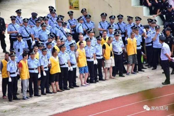 广东陆丰宣判大会 执行重刑以震慑猖狂的毒贩