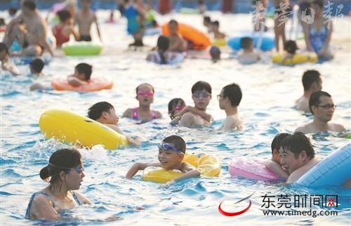 台风路径实时发布系统:天鸽23日将登陆广东 8