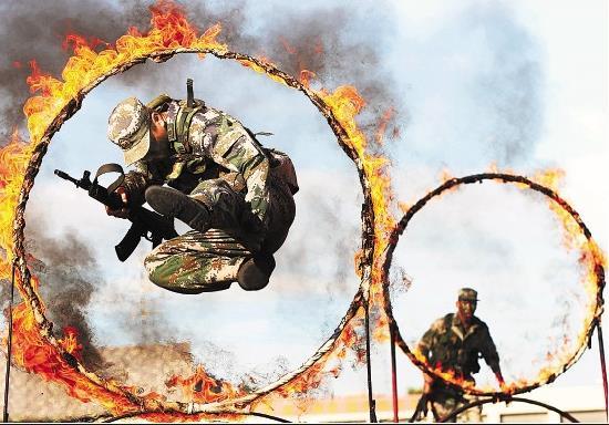 兵投手榴弹滑脱 全球最危险的军事训练科目,解