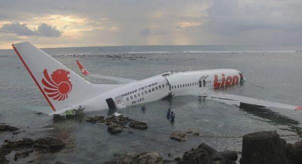 肯尼亚航班失联 恶劣的天气下搜救暂无进展