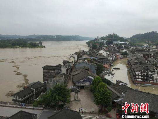 涪江洪峰过境重庆铜梁安居古城暂停对外迎客