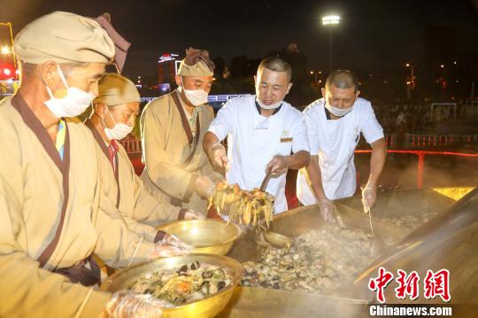 830գɽе㳡һڸ5.17סֱ3.57׵˶ֳͭơ 