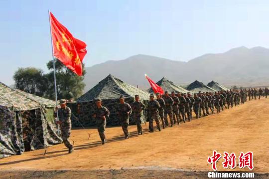 此次实战演练充分展示了各消防专业队组织严谨,技艺精湛,训练有素的专业素质。 潞城新闻中心供图 摄