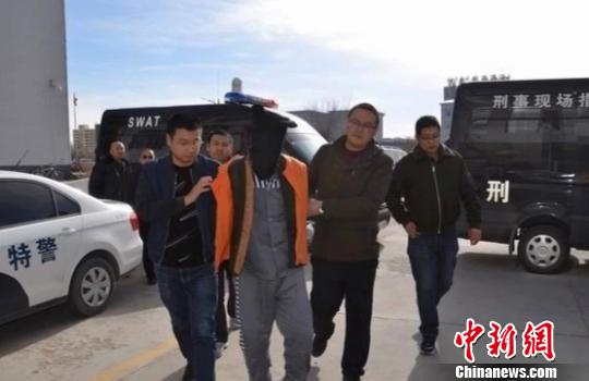 内蒙古一对夫妻被杀家中2万元现金被抢