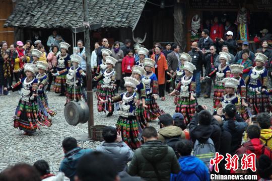 ɵկĹ㳡ϣεĹΪοͱݽĿ