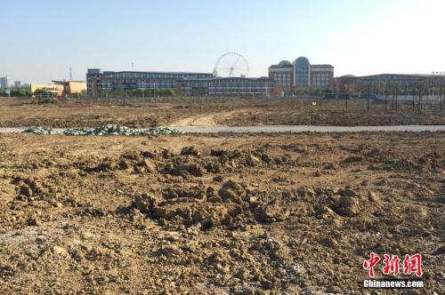 2016年4月19日拍摄的常州外国语学校周围环境 中新社记者 葛勇 摄