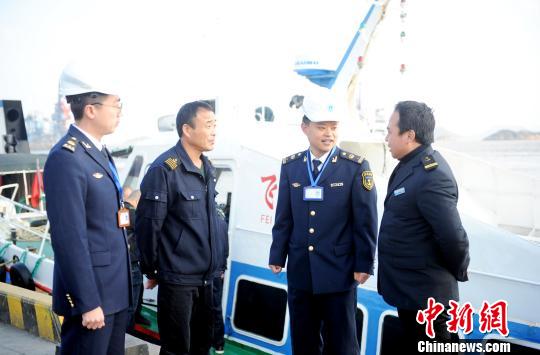 浙江海岛海事人的春运坚守:护航海上“高速公路”