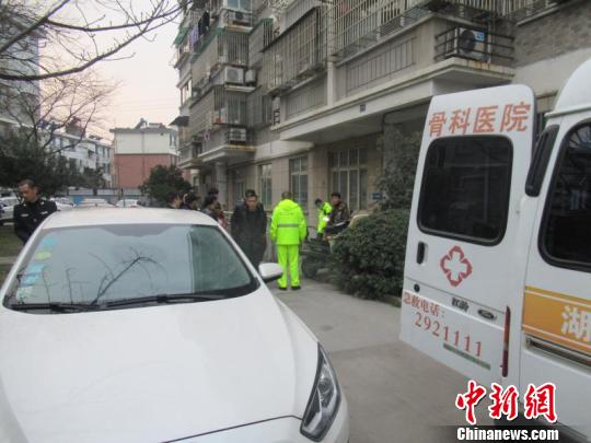 浙江城警联勤合力救援有惊无险 南浔公安提供 摄