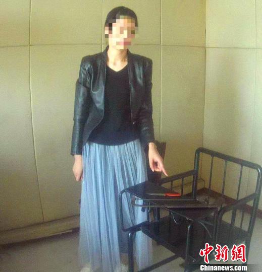 河北邢台夫妻俩持械截停公交车双双被拘15天