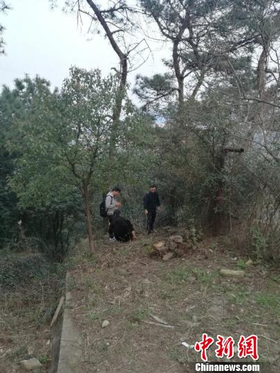 ĳŮָ֤µ԰ȡµ߿ͼ