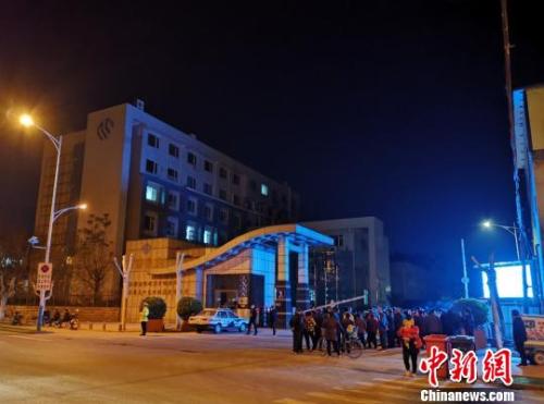 4月15日,齐鲁天和惠世制药有限公司冻干车间地下室在管道改造过程中发生事故,截至目前,致10人死亡、12人受伤。 沙见龙 摄