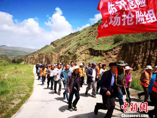 青海多地模拟汛情演练淤地坝应急抢险