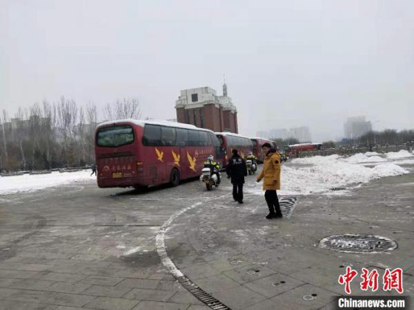 ɽͬ˳ǵȸмص17רѧ̤ϻؼ· 